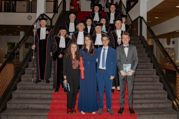 Group picture of the PhD defense of Kim Steenbakkers